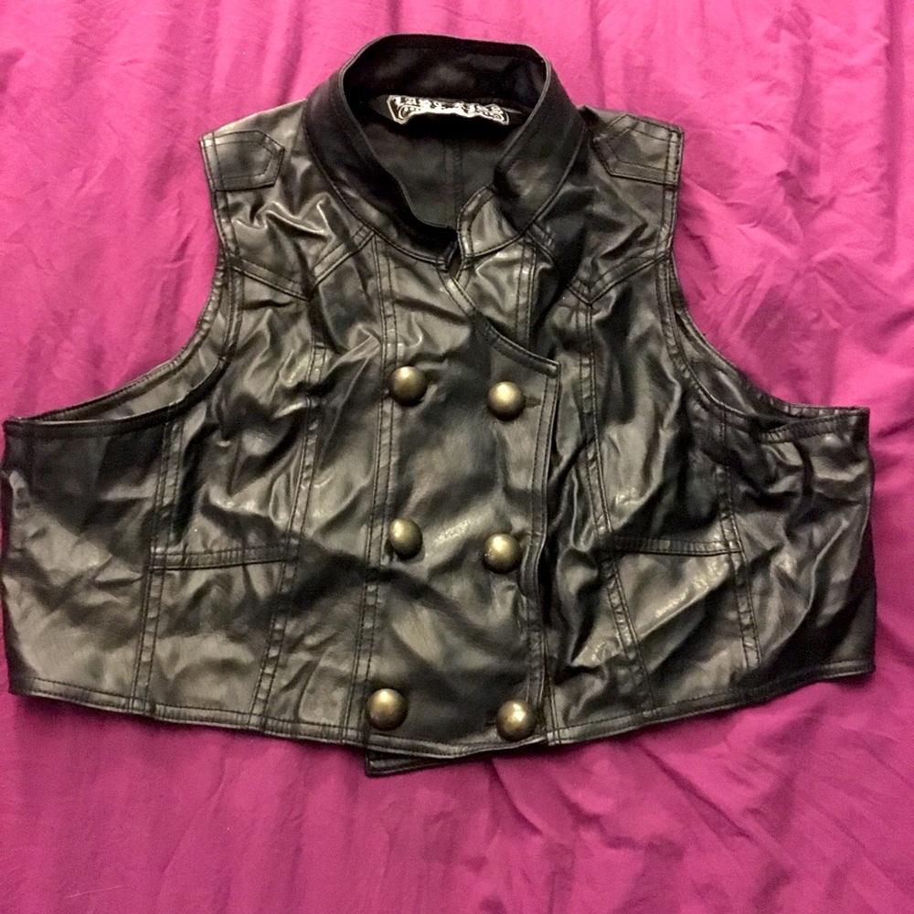 Last Kiss Women’s Black Vinyl Cross Button Sleeveless Biker's Vest Sz. Large